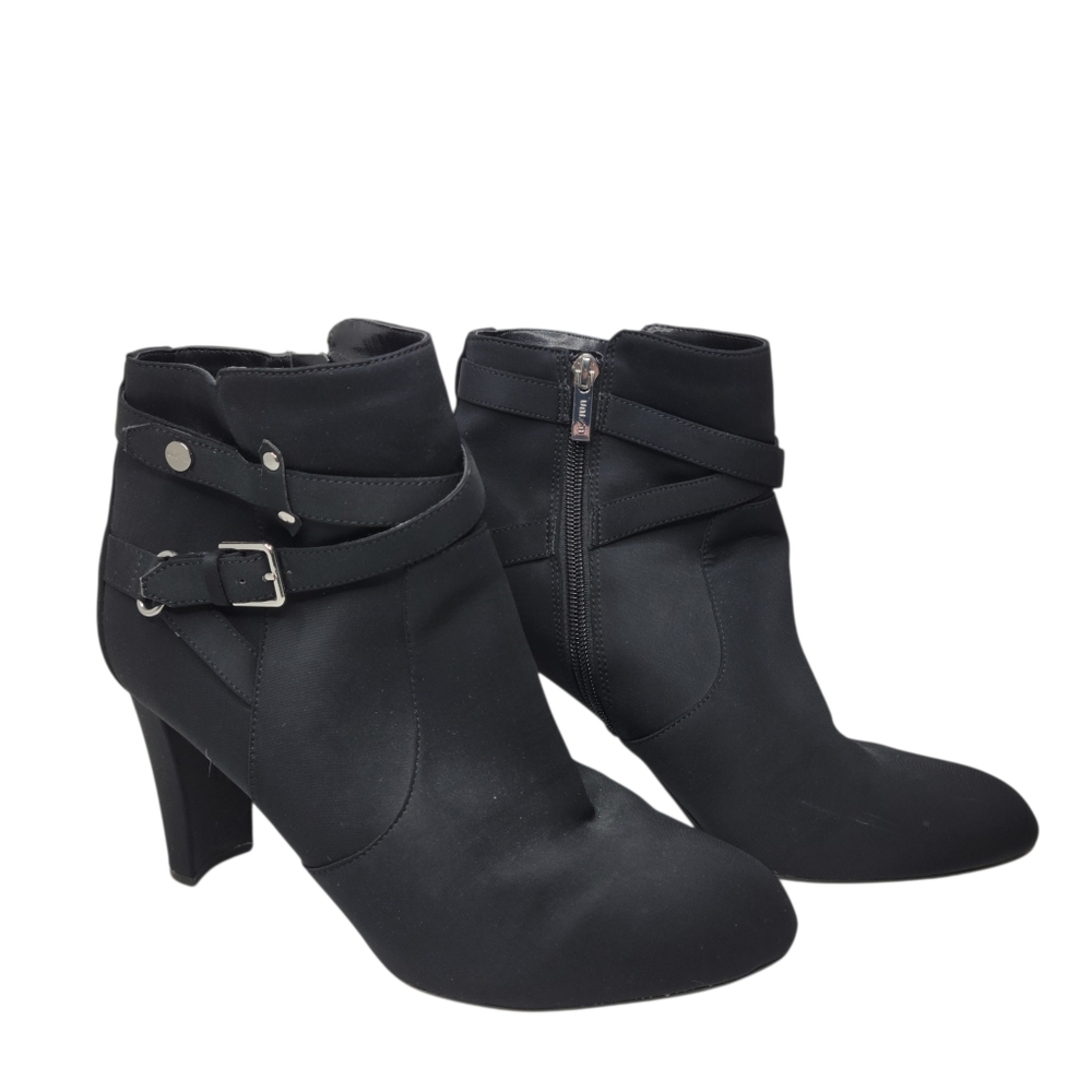 Unisa Ryder Black Silver Buckle Straps Heeled Booties Boots Size 10M Zip Closure